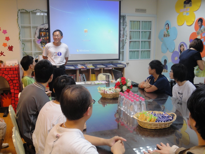 2013年清華大學資源教室來訪圖片
