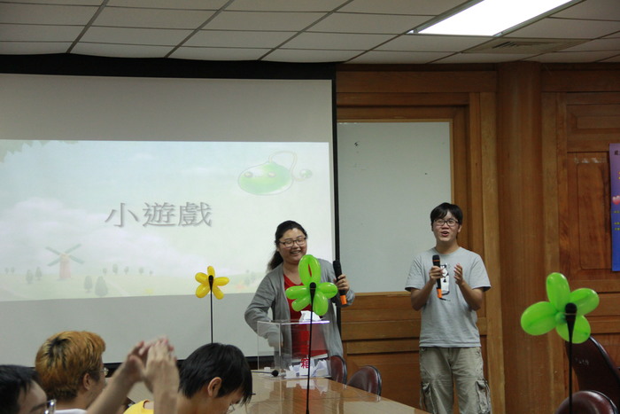 102學年度甜諮資送舊大會圖片