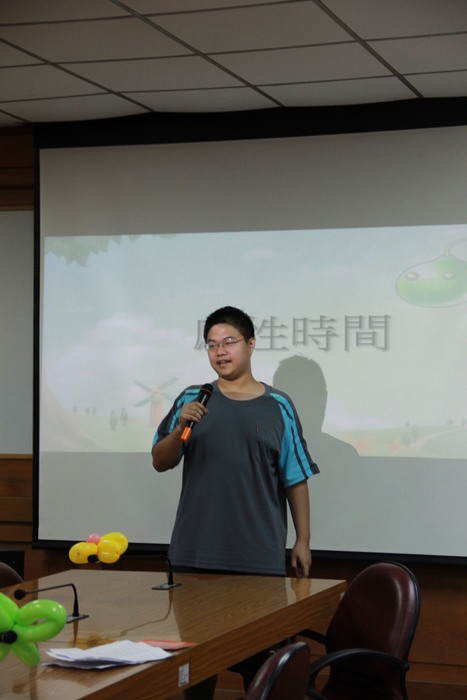 102學年度甜諮資送舊大會圖片