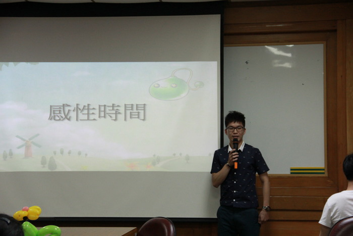 102學年度甜諮資送舊大會圖片