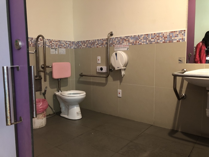 新管1F無障礙廁所