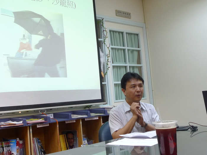 101學年度生涯探索工作坊─李旺庭老師圖片